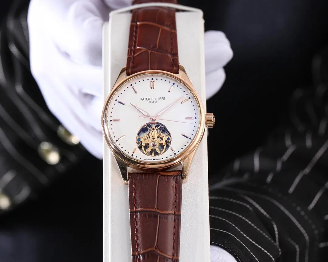 【Foreign trade import】💰1300! Patek Philippe (extremely noble and wise work) has many products - hot models are coming🔥🔥 [Type]: Exquisite men's watch (more excellent) Best design [Strap]: Genuine cowhide & 316 stainless steel strap (more comfortable) Real men wear [Movement]: Super top mechanical movement (more stable) Perpetual and permanent 🥇 [Material]: Mineral super strong mirror (more wear-resistant) Smart style Strong sense of thickness. Special design. Returning with great reputation. Size: 41mm in diameter and 12mm in thickness. Smart launch! welcome